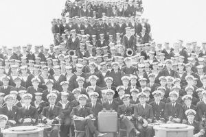 HMAS Perth crew